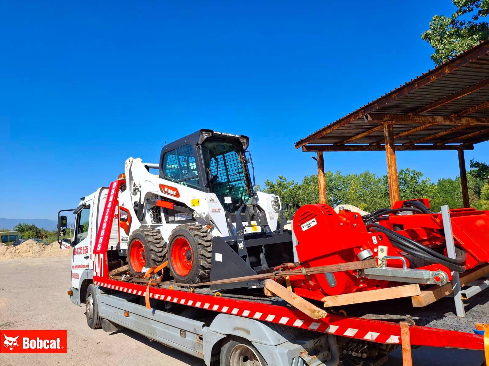 Превоз на Bobcat товарач с автовоз - специализирана строителна техника Пловдив